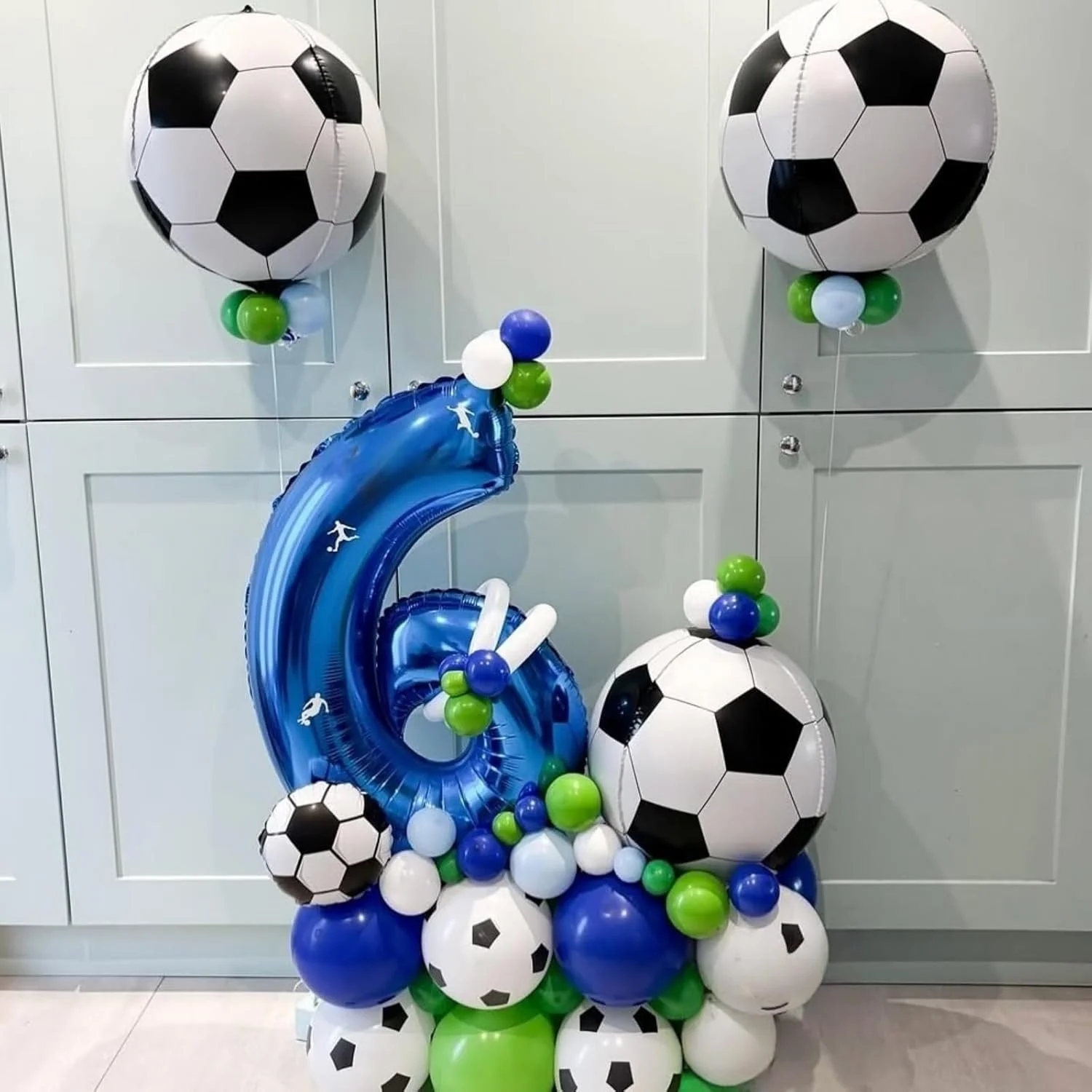 Sports equipment Balloons Foot - مراجعة Party Games No Equipment وسعره